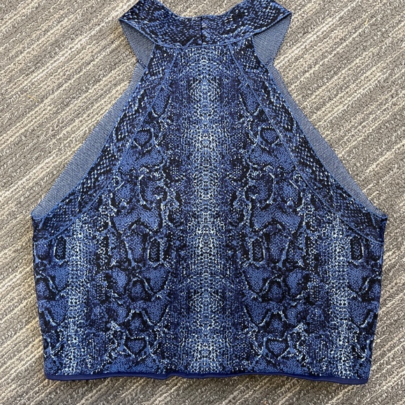 BCBG MaxAzria Y2K Aesthetic Blue Snakeskin Halter Tank - Picture 4 of 5